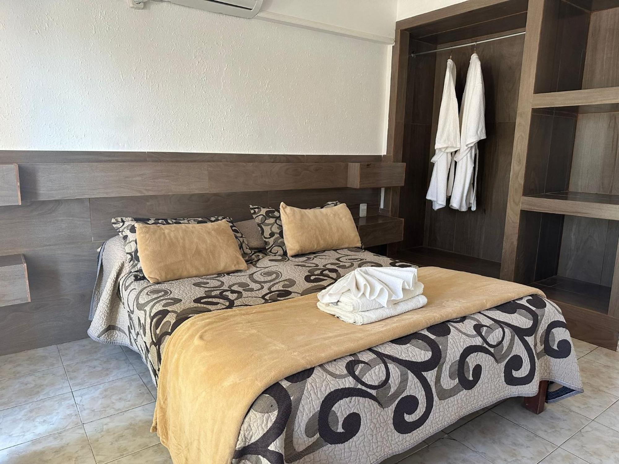 Hotel Lujan Piriápolis Екстериор снимка
